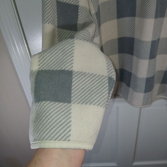 Chaps Women's L/G Plaid Buffalo Check Fleece 1/4 Zip Pullover Sweatshirt Gray - Picture 14 of 16